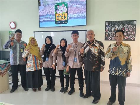 Antusiasme Siswa MTsN 2 Lamongan Ikuti Expo Studi Lanjut 2024 Hari