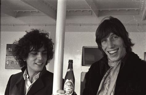 Syd Barrett & Roger Waters - Syd Barrett Photo (31467462) - Fanpop