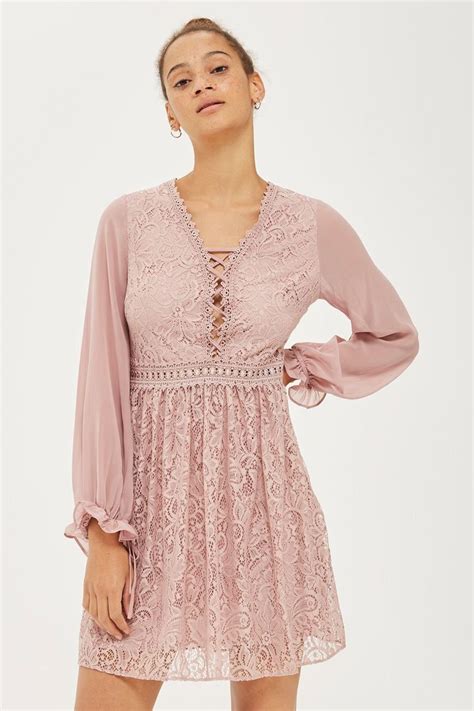 Mini Robe En Dentelle Avec œillets Vêtements Promos Topshop