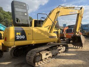 Komatsu PC200 8 Tracked Excavator For Sale China Shanghai BT24436