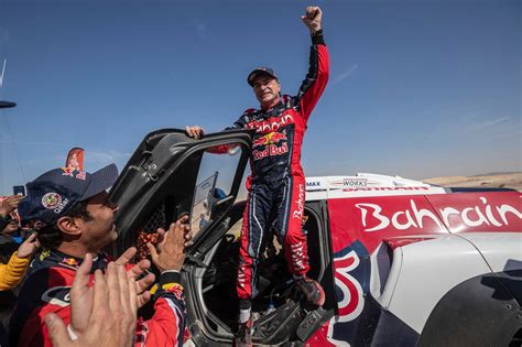 DAKAR 2020: Carlos Sainz Juara Lagi, Alonso Berhasil Finish