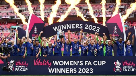 Womens Fa Cup Final Draws World Record Crowd As Chelsea Beat