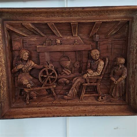 Tableau en bois sculpté La Brocante du 2