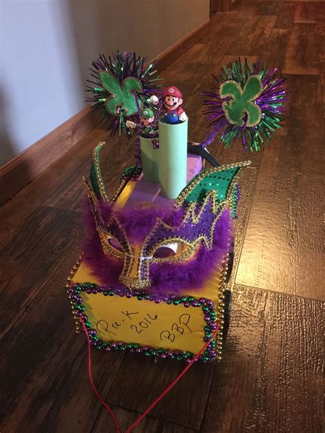 Shoe Box Mardi Grass Float Mardi Gras Parade Mardi Gras Float Mardi