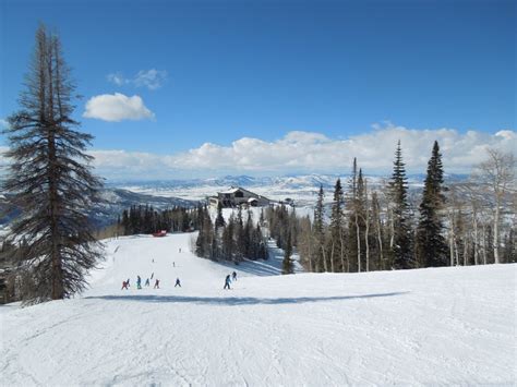 Skiing in Colorado - FOREVER TOURING