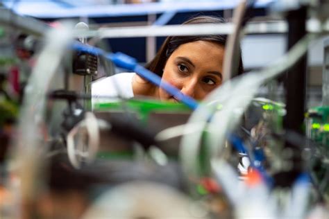 Mujeres Ingenieras Es Necesario Que Las Ingenieras Visibilicen Sus