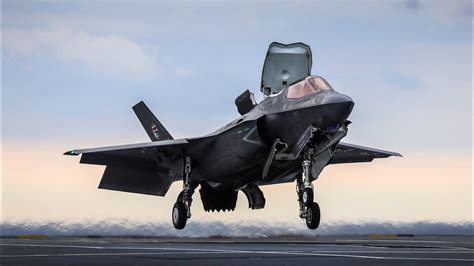 Espanha e República Tcheca avaliam compra de caças F 35