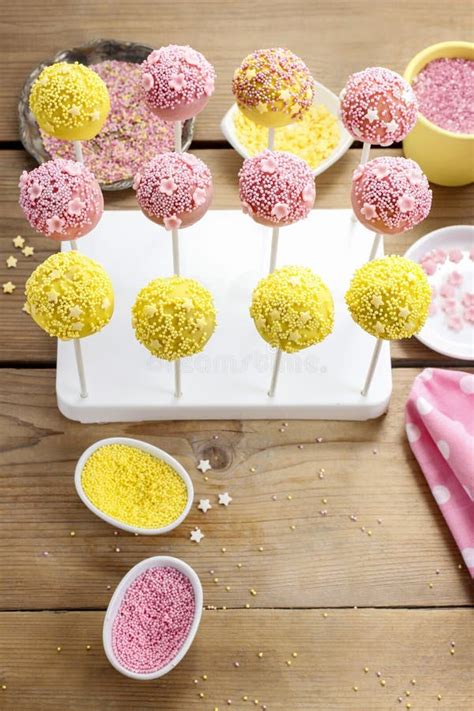 How To Decorate Cake Pops Step By Step Tutorial Stock Photo Image