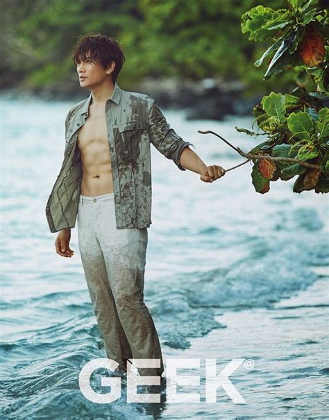 Wandering Thoughts My K World Ji Sung Looking HOT And Sexy In GEEK Pictorial