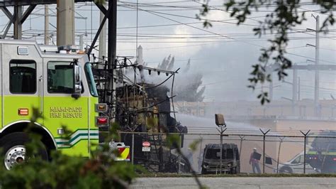 Fpl Explosion Leaves Thousands Without Power Snarls Traffic Miami Herald