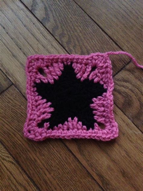 Point Star Granny Square Pattern