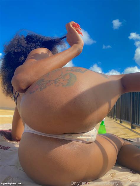 Pinenginja Nude OnlyFans Leaks Fappening FappeningBook