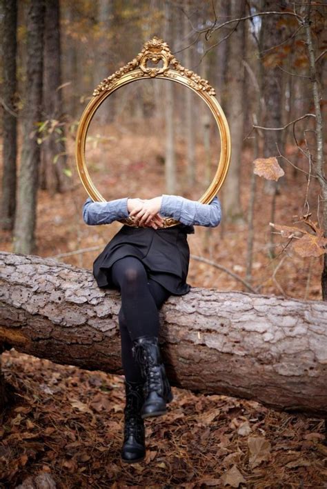 11 Creative Photoshoot Ideas For Halloween CHARLIES WANDERINGS