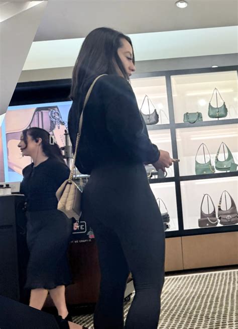 Fit Babe In Leggings Oc Spandex Leggings Yoga Pants Forum