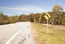 Curved Arrow Road Sign Free Stock Photo - Public Domain Pictures