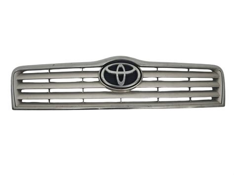 Atrapa Grill Os Ona Ch Odnicy Toyota Avensis T Kolor C