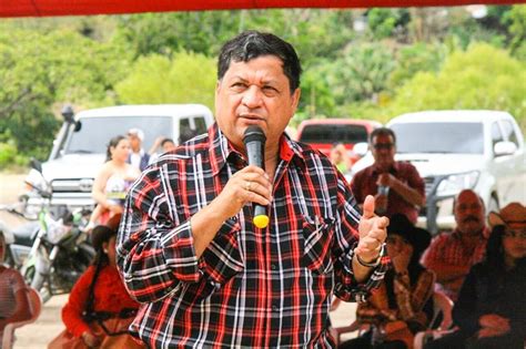 Diputado Baudilio Hichos Se Va Del Partido L Der Elecciones En Guatemala