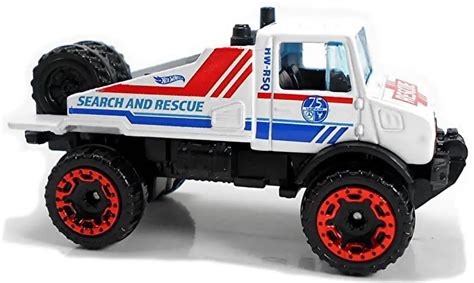 Hot Wheels Rescue Mercedes Benz Unimog Universo Hot Wheels