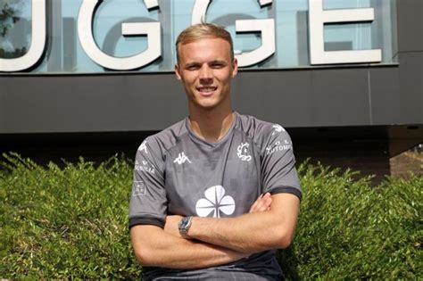 Maxime Delanghe Is Een Nieuwe Doelman Bij Cercle Brugge Een Gezonde