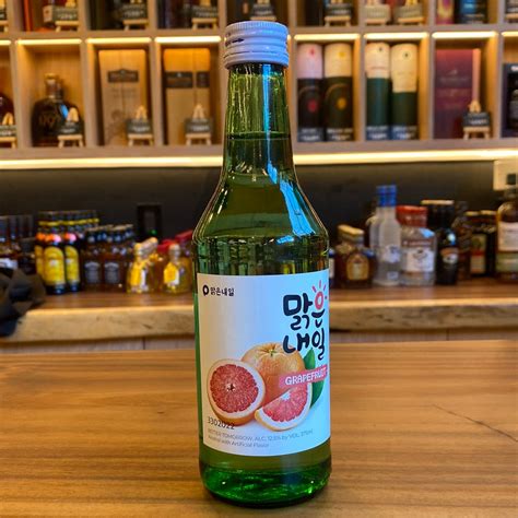 Soju Grapefruit 375 Ml Leivine Wine And Spirits