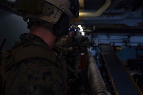 Dvids Images St Meu Force Reconnaissance Marines Execute Vbss