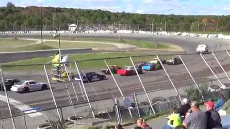 Wiscasset Speedway 2015 Fall Fury 4 Cylinder Pro Stock Part 1 10315