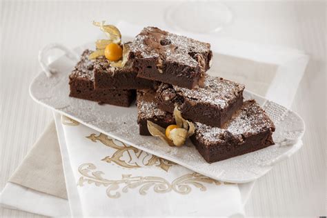 Receita deliciosa de Brownie de chocolate e frutos secos Teleculinária