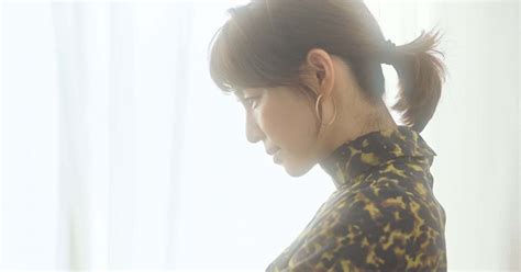 女優 石田ゆり子が音楽活動“lily”を開始。プロデューサー大橋トリオとのマジカルな対話をお届け 【ginza】東京発信の最新ファッション