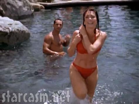 Hot Sexy New Lisa Vanderpump Bikini Pics