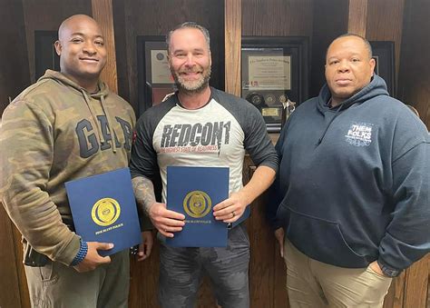 Pine Bluff Officers Recognized For Assisting In Capture Northwest