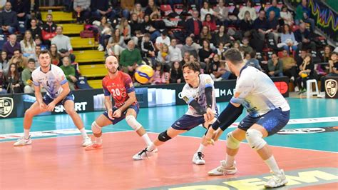 La Vero Volley Monza Non Ferma I Campioni Del Mondo Sconfitta Per 3 0