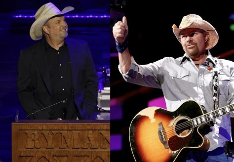 No Garth Brooks Was Not Kicked Out Of A Toby Keith Tribute For Being