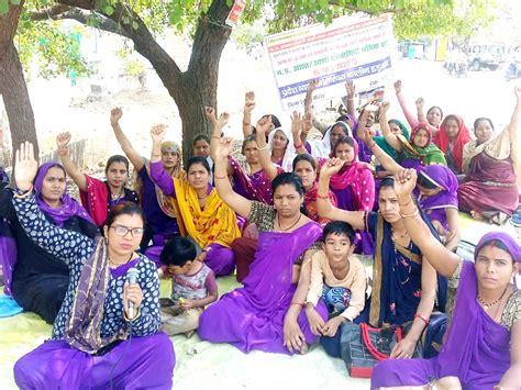 The Workers Raised Slogans Work Affected By The Statewide Strike आशा