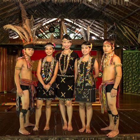 Jumlah Suku Dayak Di Kalimantan - legsploaty