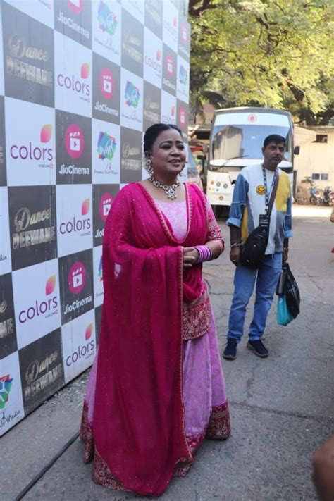 Madhuri Dixit Sunil Shetty Bhati Singh On The Sets Of Dance Deewane