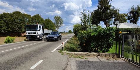 Modena In Via Cucchiara Dopo Il Mortale Ora Sfrecciano Le Supercar