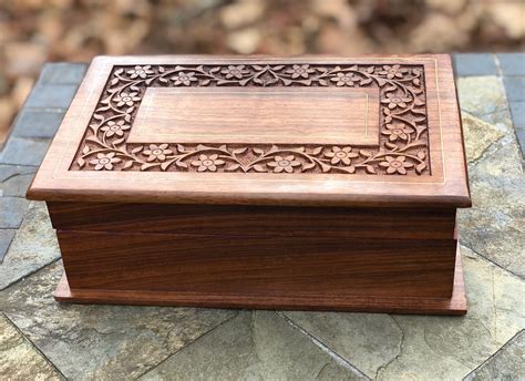 Rosewood Urn Companah Pet Cremation And Aftercare