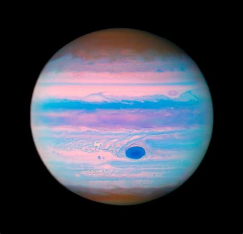 Hubble’s Ultraviolet Eye Reveals Jupiter’s Great Red Spot in a New Light