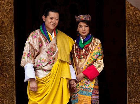 Royal wedding in Bhutan - Photo 1 - Pictures - CBS News