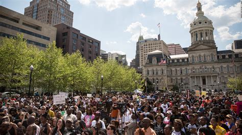 Baltimore Protests Turn Violent Police Injured Cnn