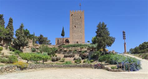 La Junta recopila 132 edificios públicos de la Axarquía en un