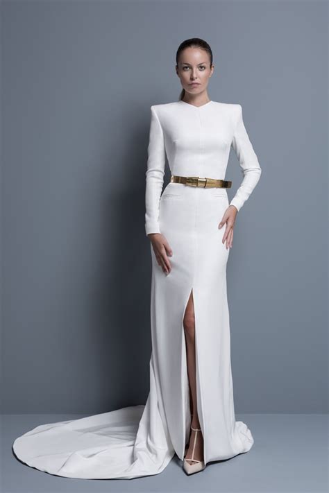 VESTIDOS DE NOVIA DE COLOUR NUDE BODAS ESTILISMO NOVIA FOTOS BONITAS A Trendy Life Weddings