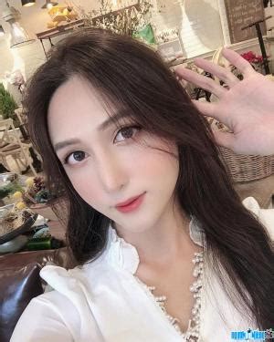 Hot girl Phan Bảo Ngân