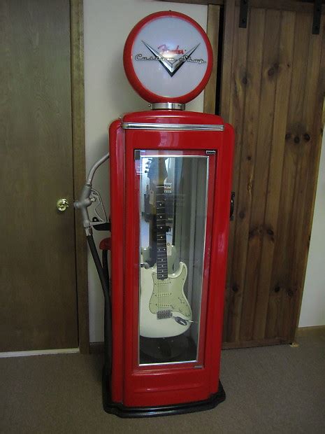 Rare Vintage Fender Custom Shop Gas Pump Guitar Display Case Reverb