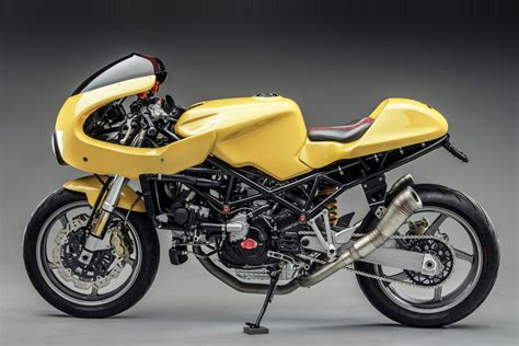 The Cr Ducati St4s Cafe Racer Return Of The Cafe Racers