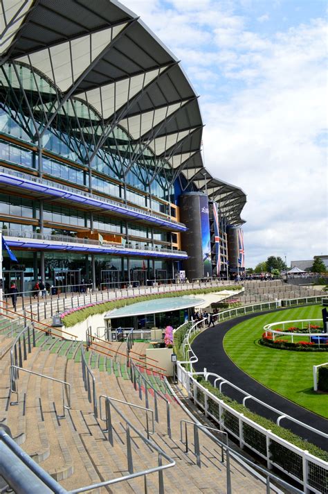 Ascot Travel Guide: Best of Ascot, England Travel 2026 | Expedia.co.uk