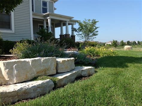 Outcropping Stones In Planting Bed Traditional Garden Chicago