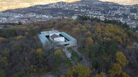 Museo Nazionale Storico Degli Alpini Covi Costruzioni