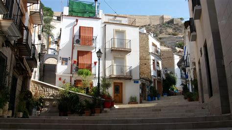 As Es El Casco Antiguo De Alicante Cuenta Con Un Castillo Declarado