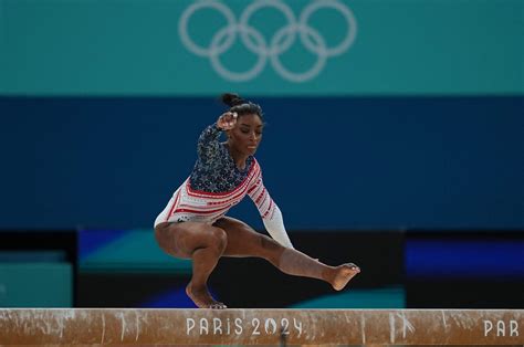 Simone Biles Opens Up On G.O.A.T. Necklace In The Olympics – Milatin